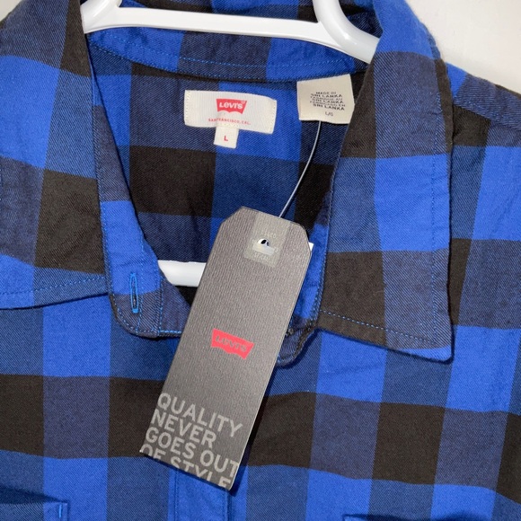 NWT Women’s Levi’s Long Sleeve Blue & Black Buffalo Plaid Flannel Shirt Large - Picture 4 of 6